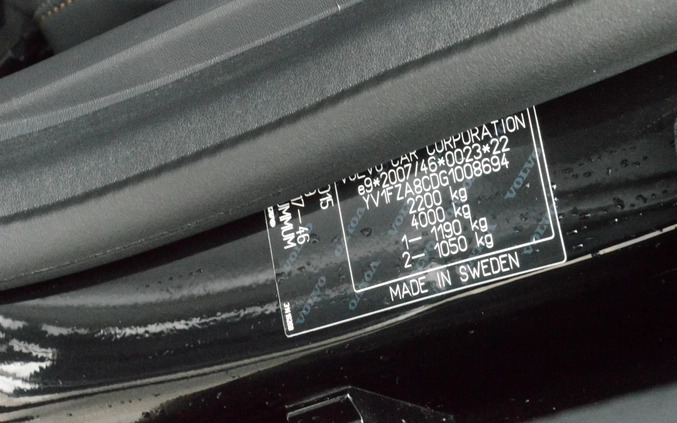 Volvo V60 Cross Country cena 62800 przebieg: 241000, rok produkcji 2015 z Rzeszów małe 631